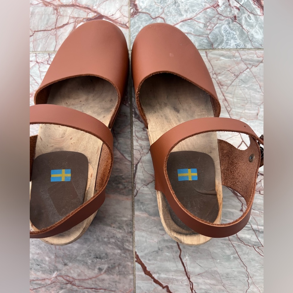MIA Made in Sweden Sofia Swedish Mary
Jane Clogs - Leather - Picture 4 of 13